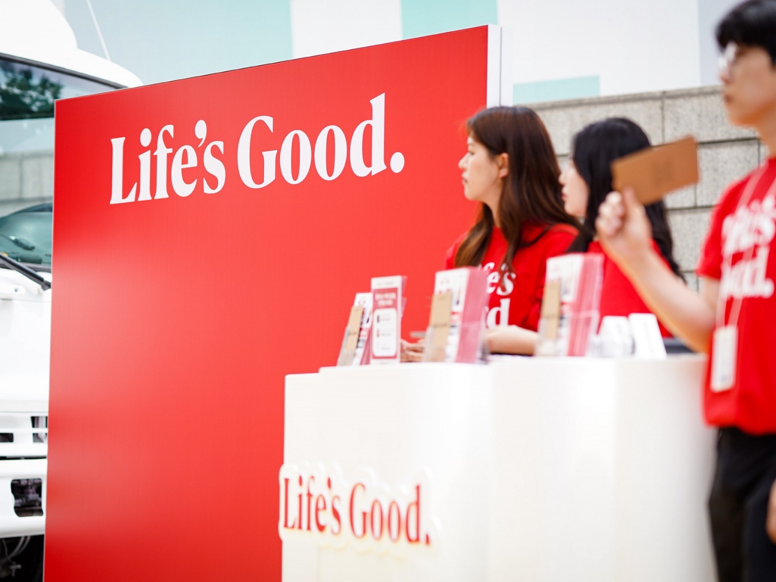 LG-Life_s-Good-05